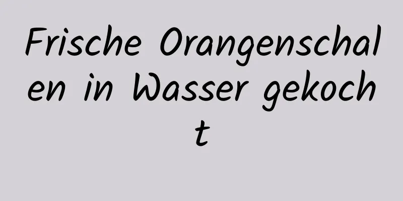 Frische Orangenschalen in Wasser gekocht